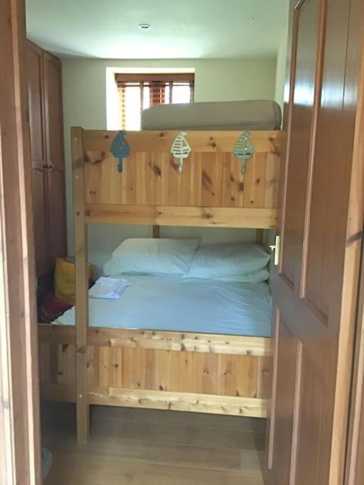 Barn Conversion Near The Coast Vakantiehuis *