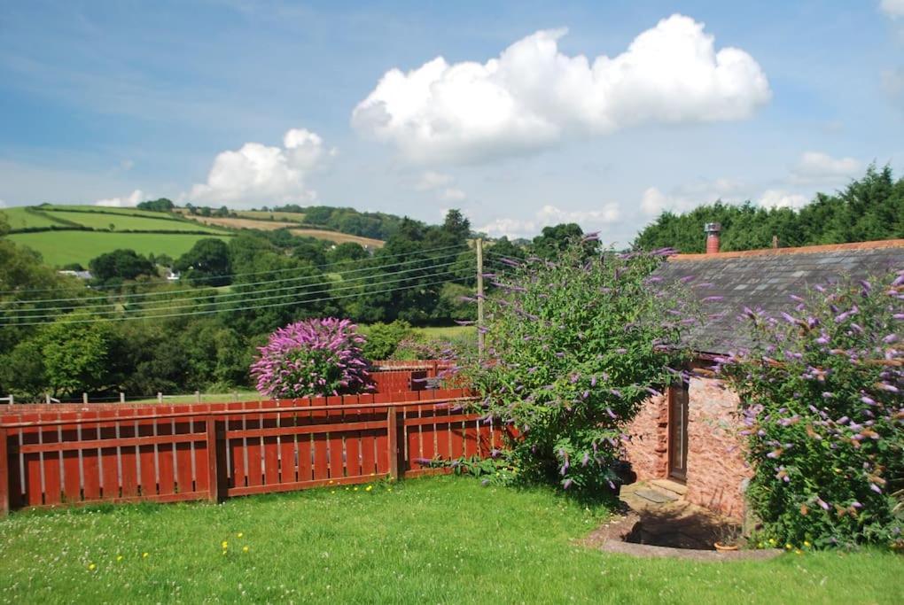 Barn Conversion Near The Coast Holiday home *